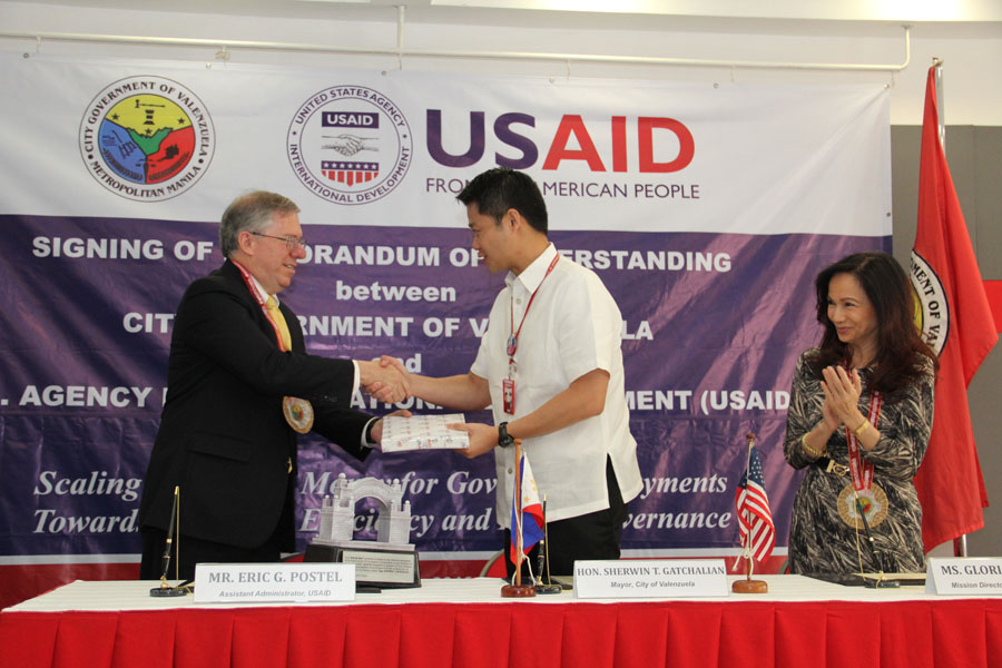 Photo of a Philippines signing ceremony.